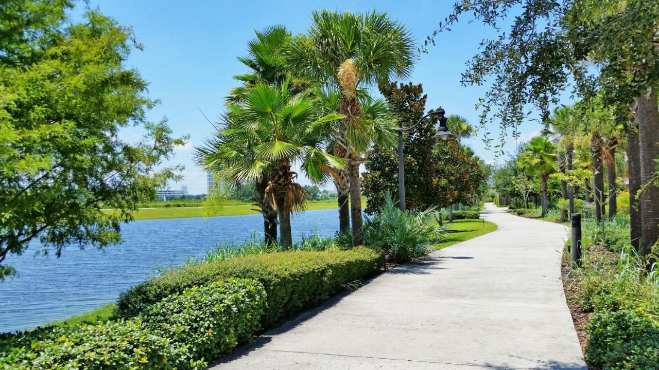 Beautiful At Vista Cay Near Wdw Apartamento